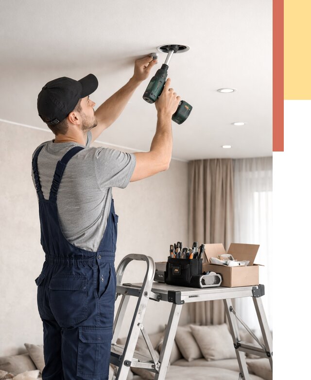 Установка и монтаж точечных светильников в натяжной потолок в Ейске от 1855 руб. | ОТДЕЛОЧНИК-Еск